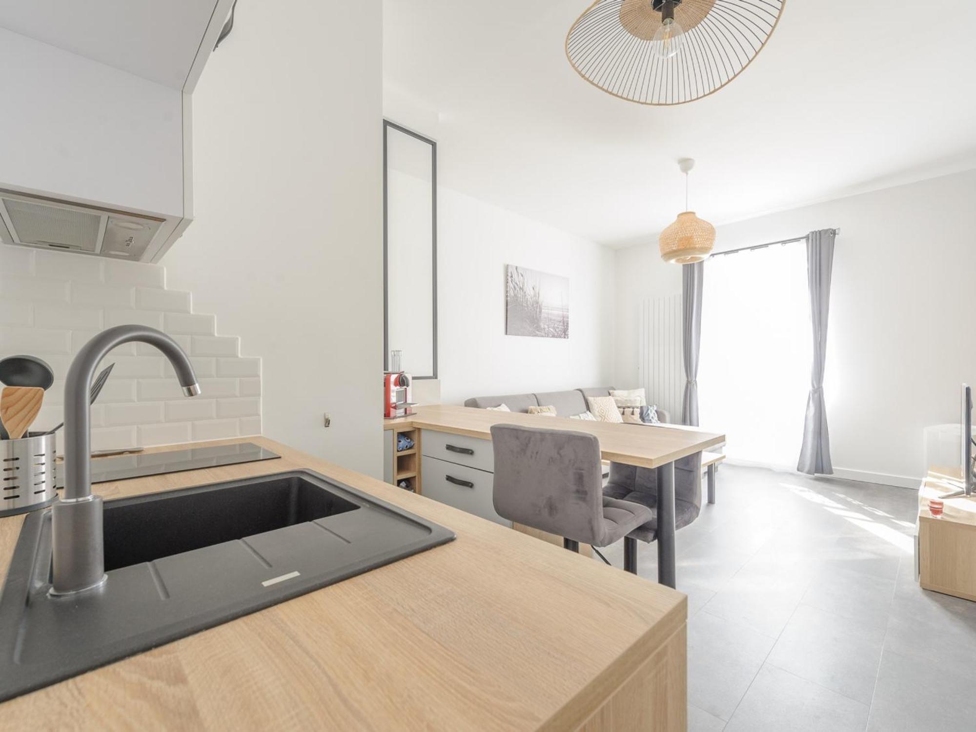 Studio Renove Au Coeur De La Rochelle, Marche A 25M, 2 Personnes, Wifi - Fr-1-535-43 拉罗歇尔 外观 照片